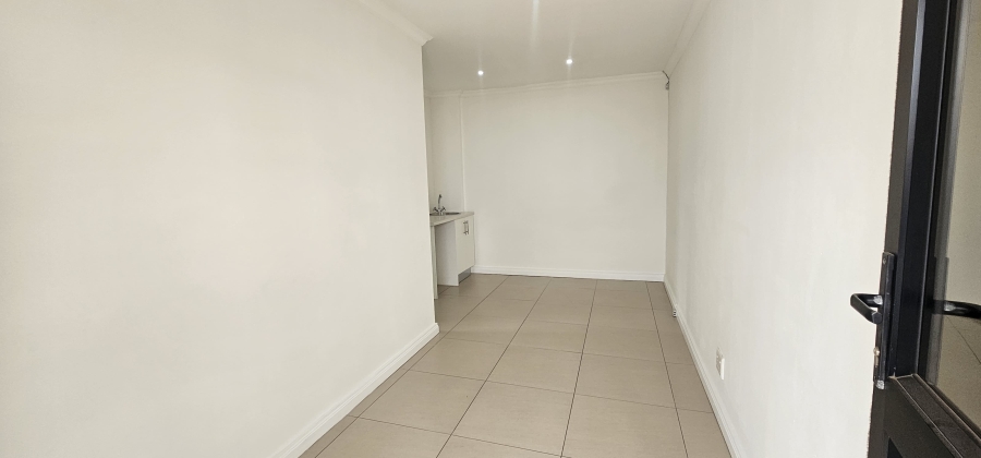To Let commercial Property for Rent in Vincent Eastern Cape